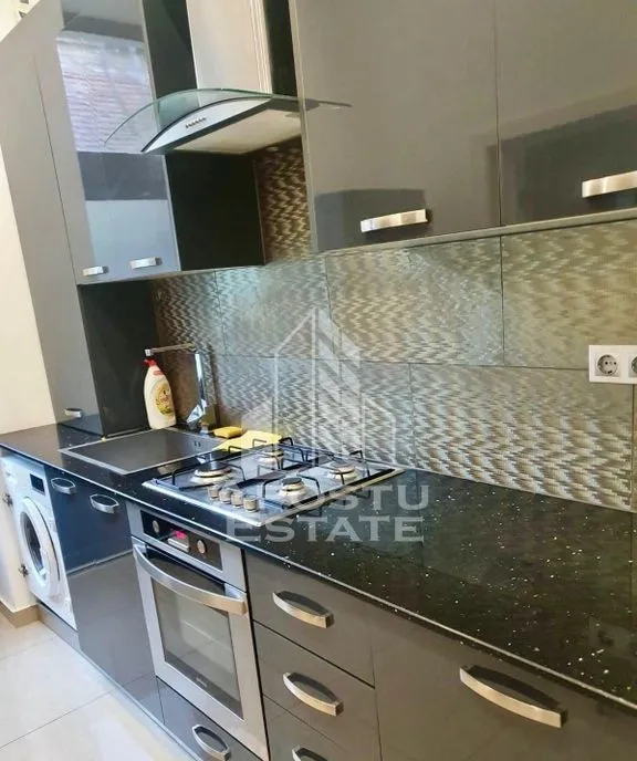 Apartament 1 camera de vanzare curte comuna zona Traian Timisoara