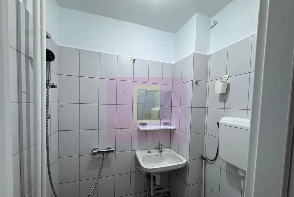 Apartament 4 camere bd Tineretului cu Centrala proprie parcare