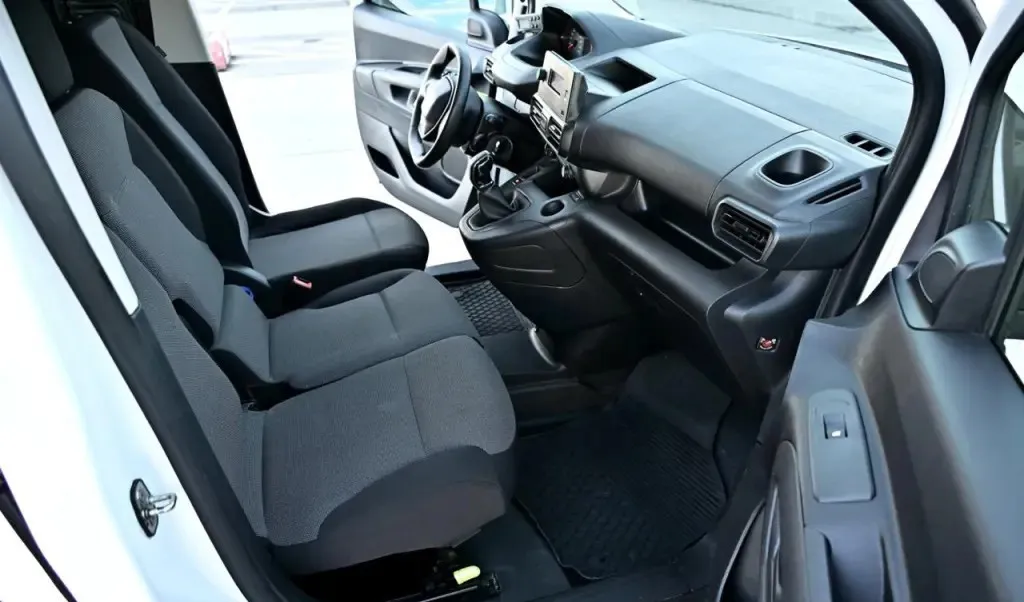 Peugeot Partner frigorific ndash 2019 ndash 80 000 km ndash congelare p acirc na la minus 20 deg C 8 200 eur