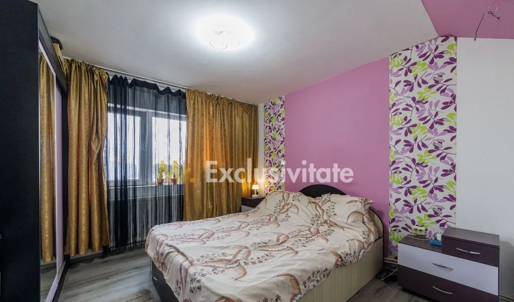 Apartament 4 camere Trivale Pitesti