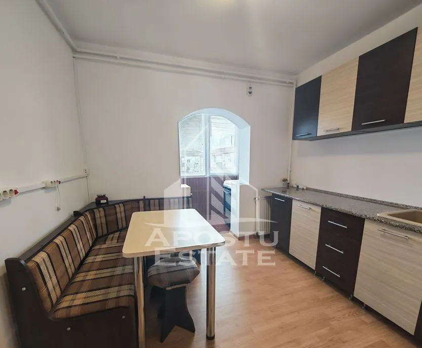 Apartament de vanzare 3 camere si 2 bai zona Aradului Timisoara