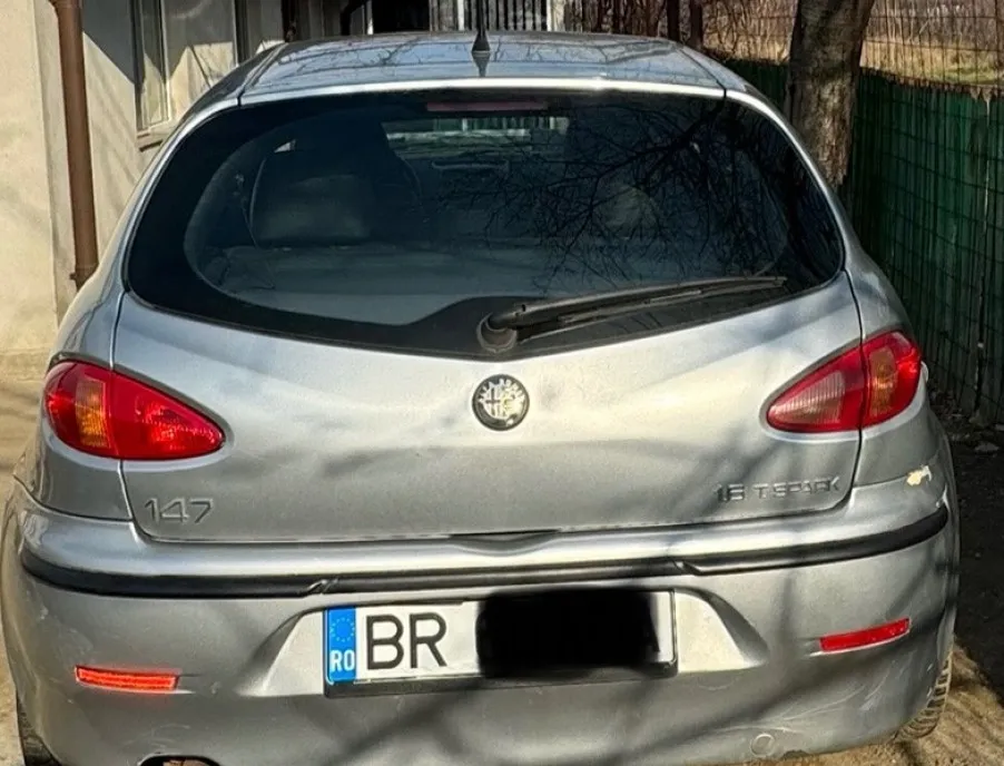 Alfa Romeo 147 2003 4 500 lei