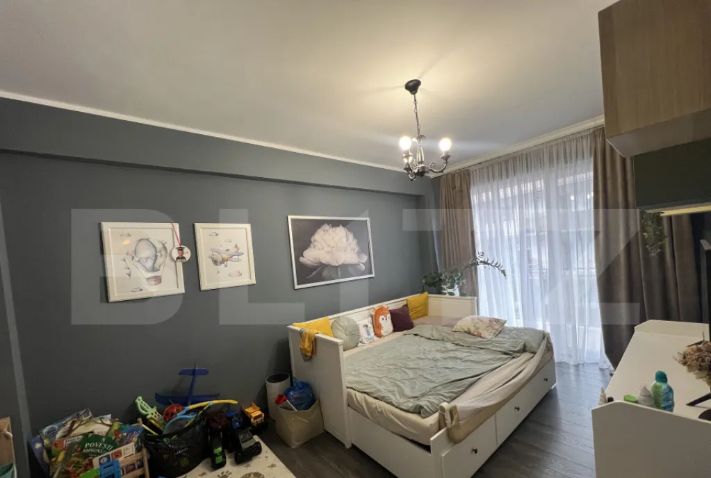3 Camere Zona Vivo Priveliste Garaj