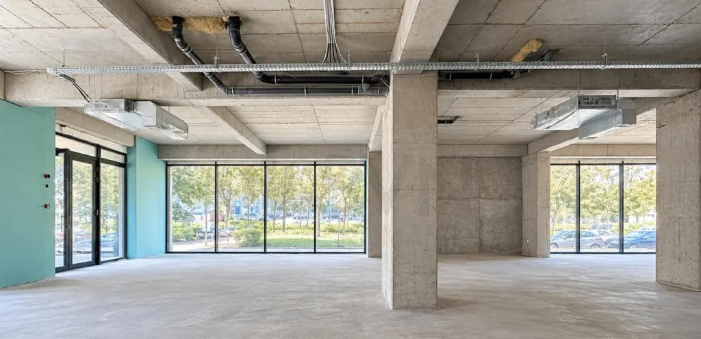 Spatiu comercial I Vad I Vitrina I Spatiu 360 mp 80 mp Gradina