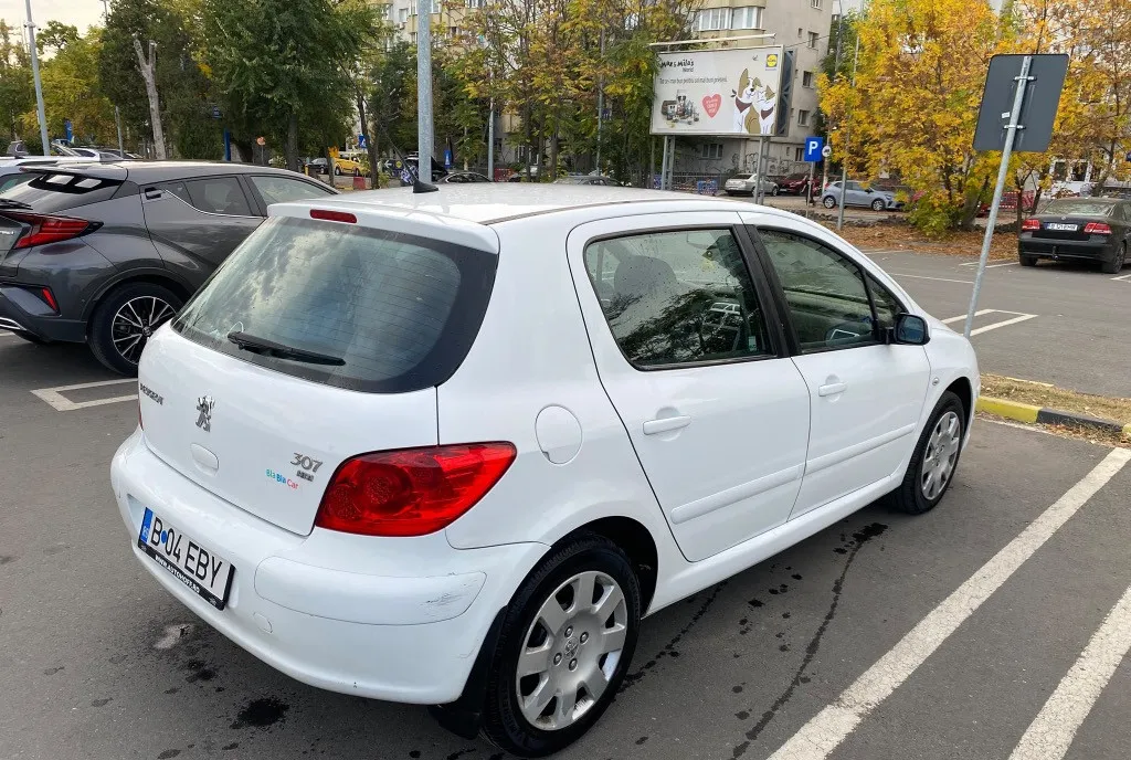 Peugeot 307 Starline Diamond 1 6 HDI 109 CP Cumparata de noua RO Eurial 2 500 eur