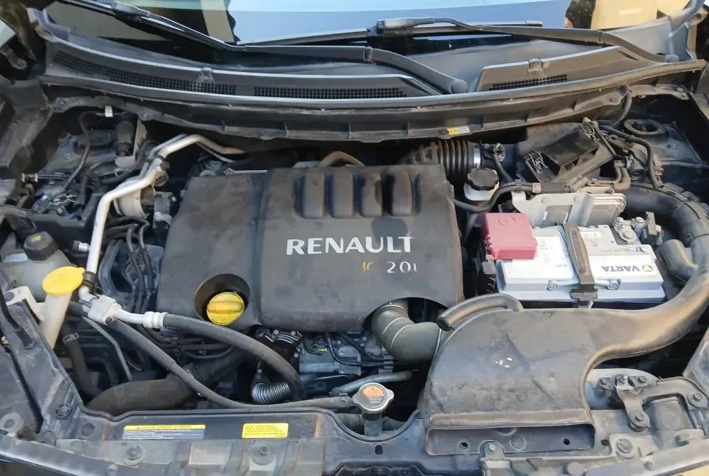 Renault Koleos adus recent icirc n tara 5 600 eur