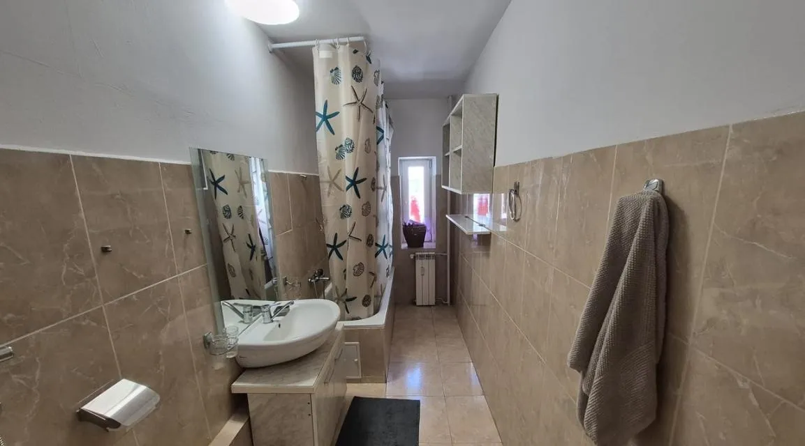 Piata Alba Iulia la cec Bank 3 camere