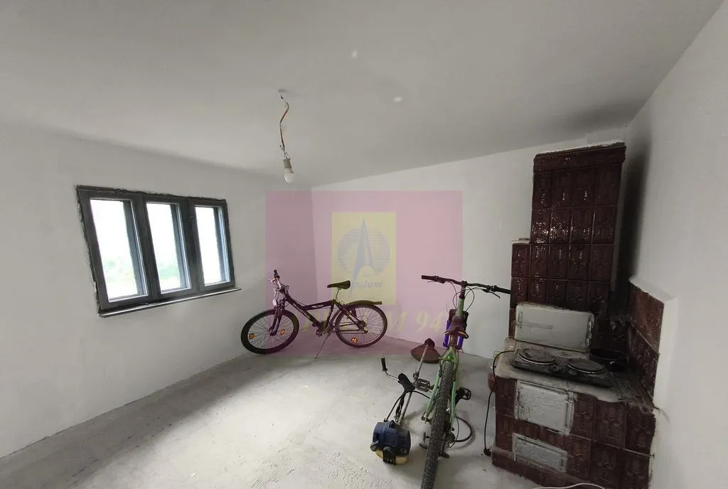 Casa cu farmec rustic si 500 mp la 15 min de Bucuresti