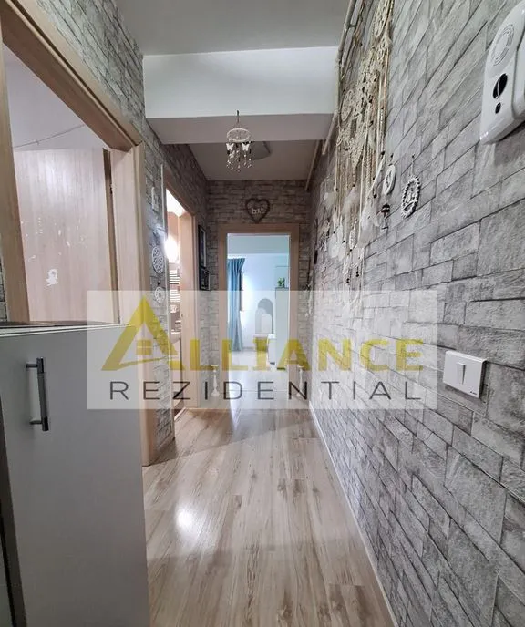 Apartament 2 camere de vanzare - Drumul Fermei