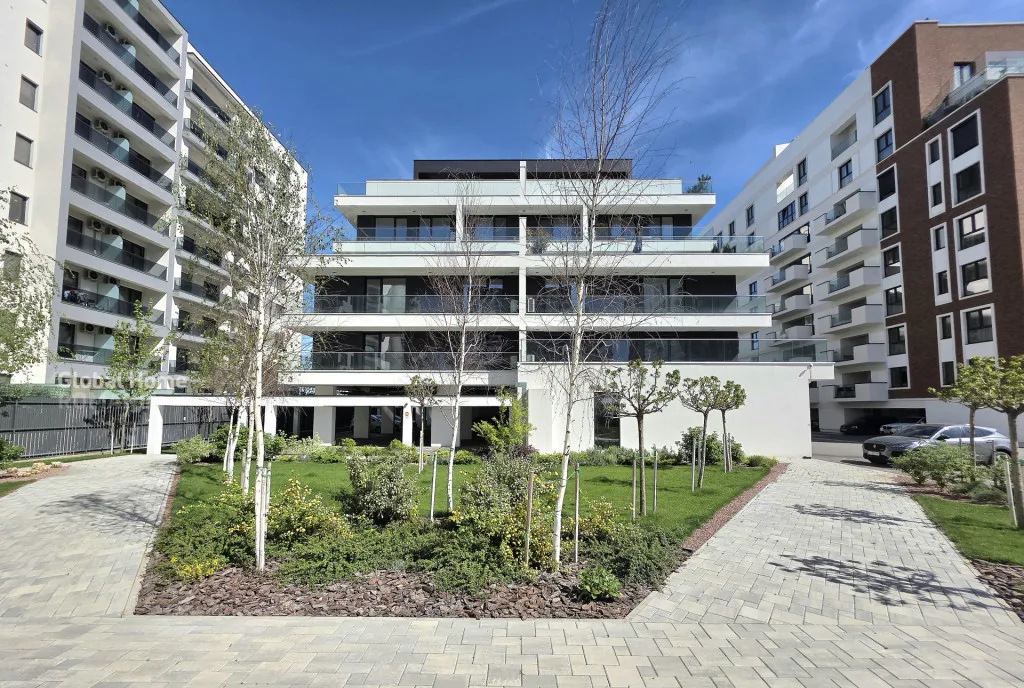 First Rent 80 Sqm 2 Rooms Apartment Parking North Av