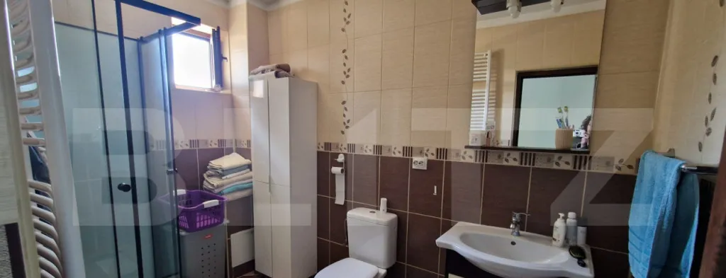 Casa D P E 220 mp 400 mp teren zona Bariera Valcii b du