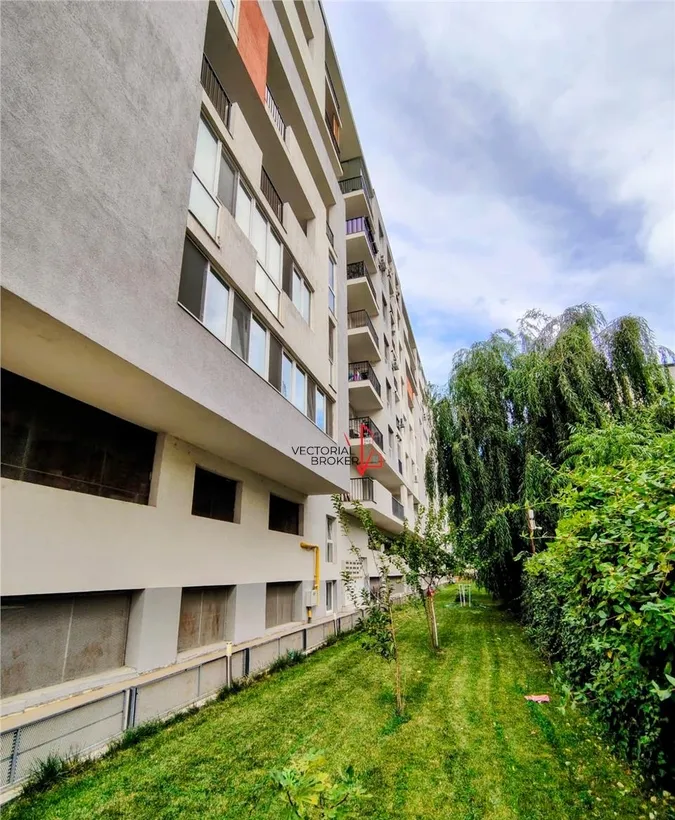 Theodor Pallady cumperi terasa 22 mp 3 camere decomandat balcon 2 bai bloc 2022