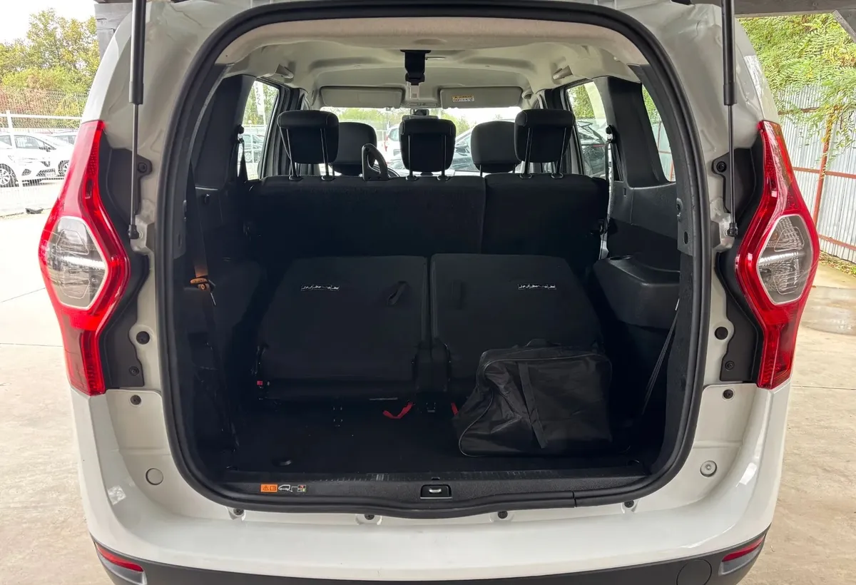 Dacia Lodgy