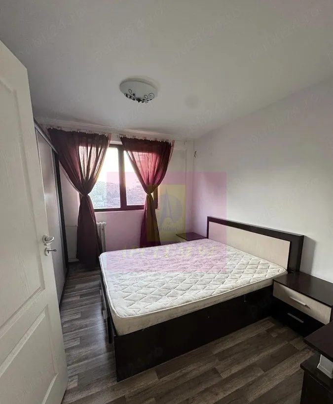 Apt 3 camere finisat si mobilat Mega Mall