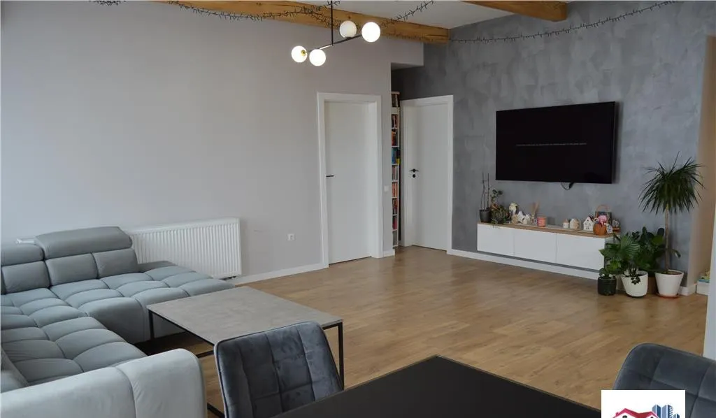 Ap Nou 3 Camere si 2 Bai Mobilat si Utilat cu Parcare Priva