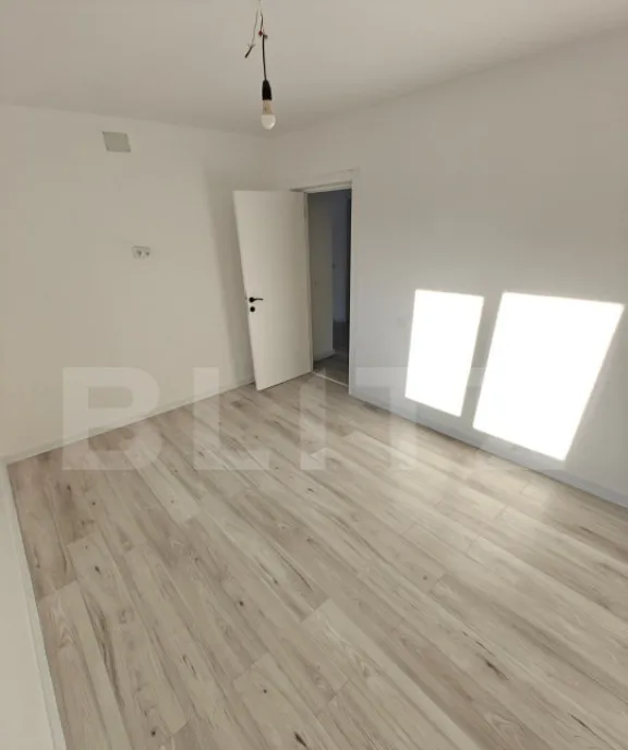 Casa de vanzare 98 mp zona Vest Stefanestii Noi