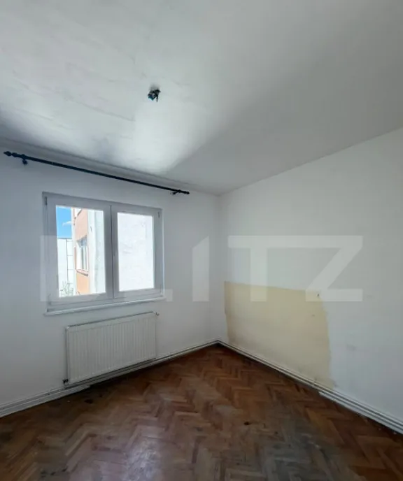 Apartament de vanzare 58 mp zona Dambu Pietros