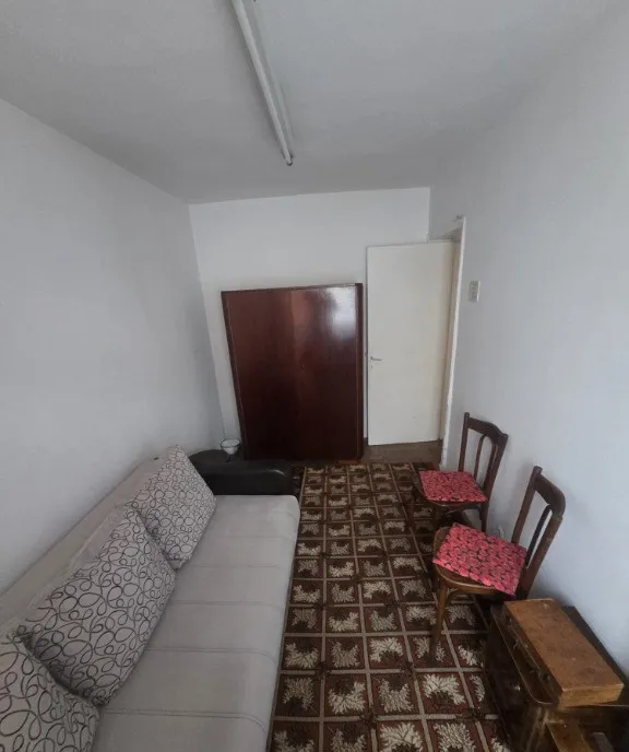Vanzare apartament 3 camere Alexandria str Cuza Voda