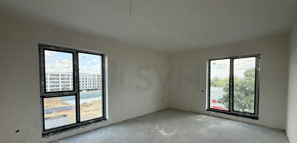 Sisesti l Apartament 3 camere l Bloc nou