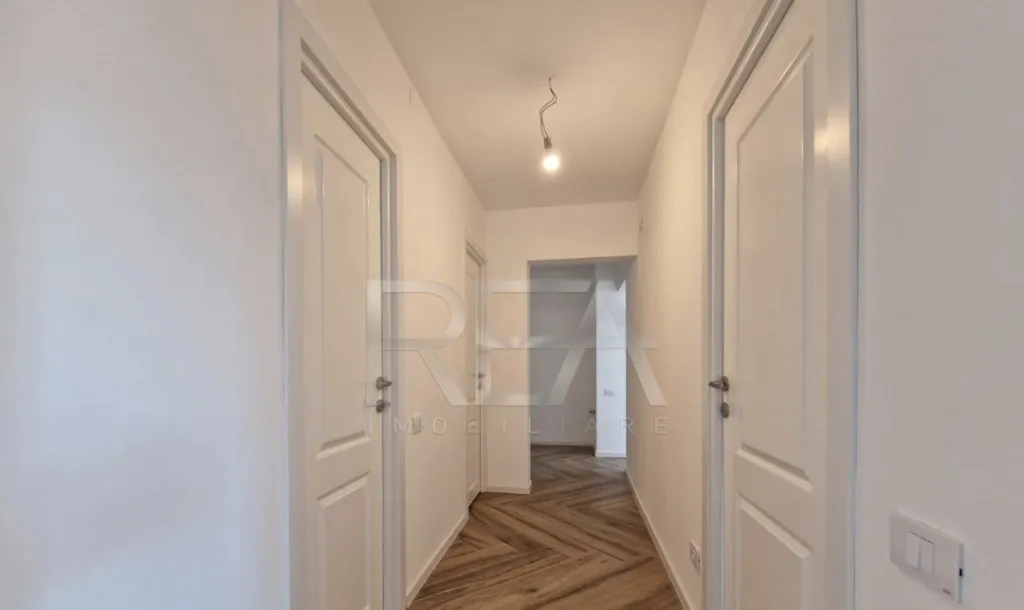 2 camere renovat bloc 1981 58 mp Gorjului