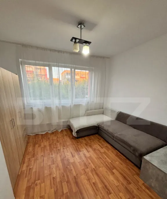 Apartament cu o camera 22 mp zona Lipovei