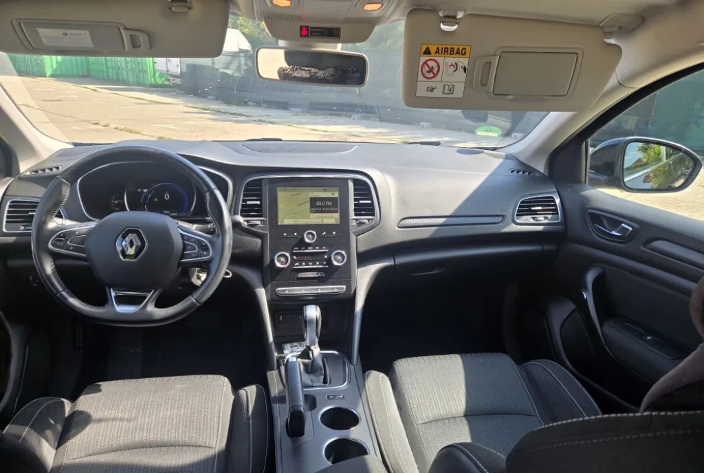 Renault Megane Automat 8 950 eur