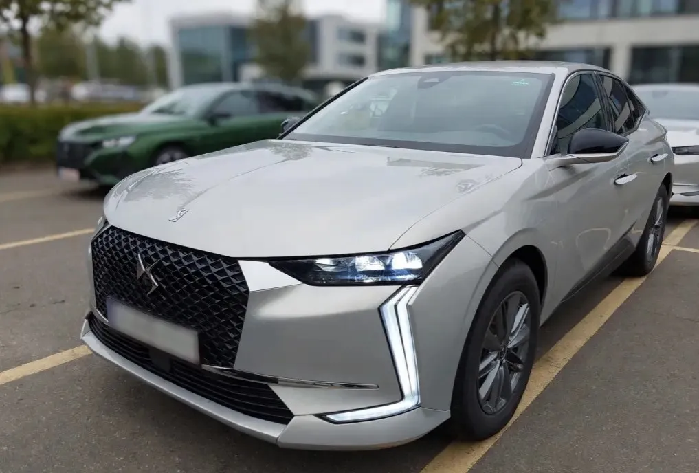 DS4 Plug-in hibrid 225CP 17km 23 837 eur