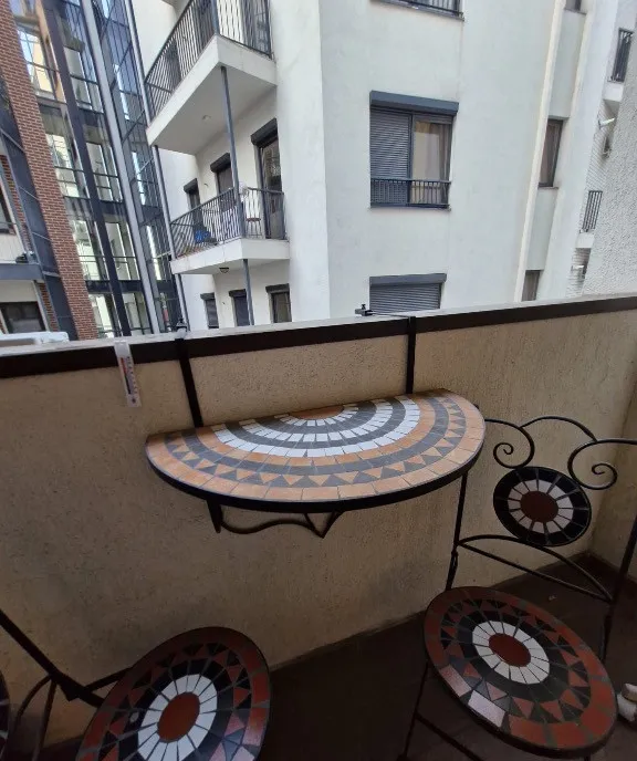 Apartament 2 camere ideal cu acces la parcul Tineretului si Carol