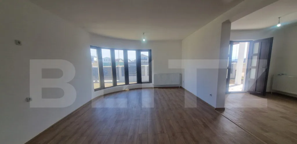 Apartament ultracentral in cladire istorica - farmec i