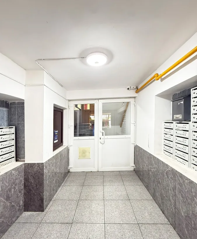 Berceni Moldovita apartament 2 camere metrou Aparatorii Patriei