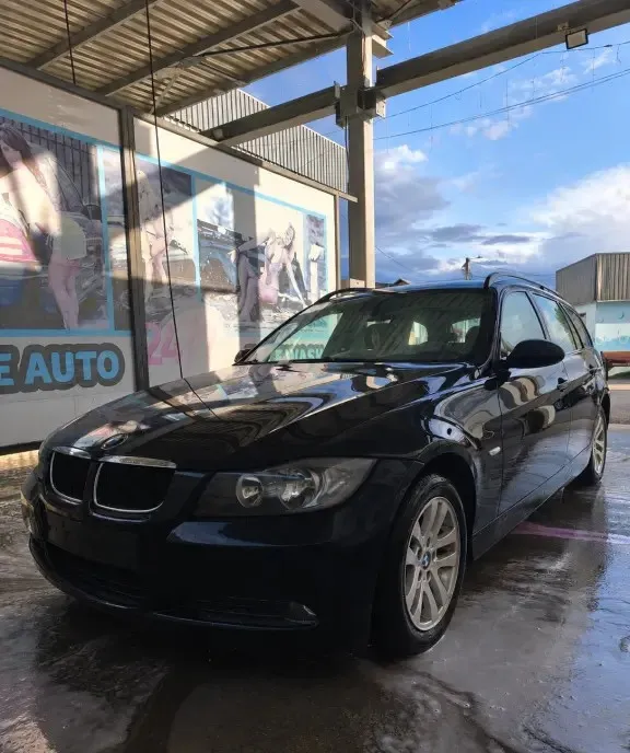 BMW e91 318d 122 cai 1 600 eur