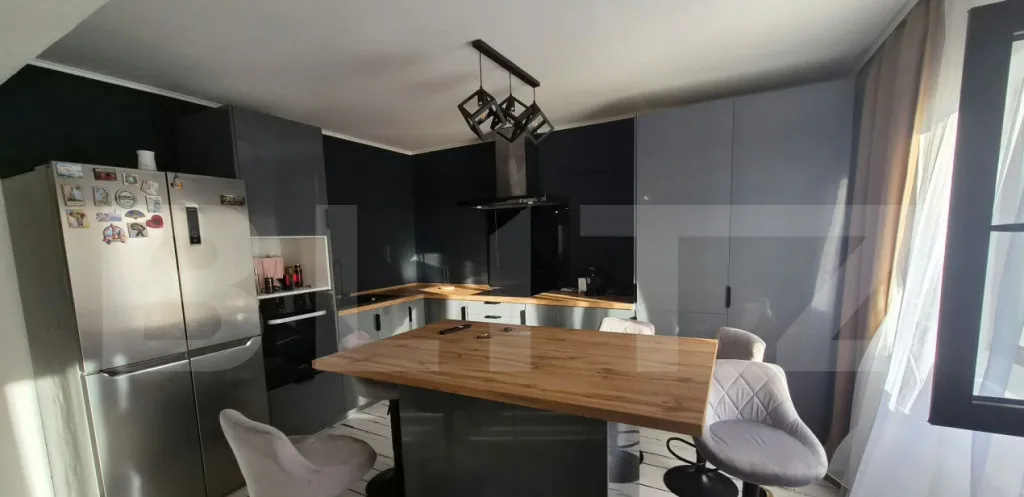 Casa deosebita Tarlungeni cartier lux teren 750 m 4 camere