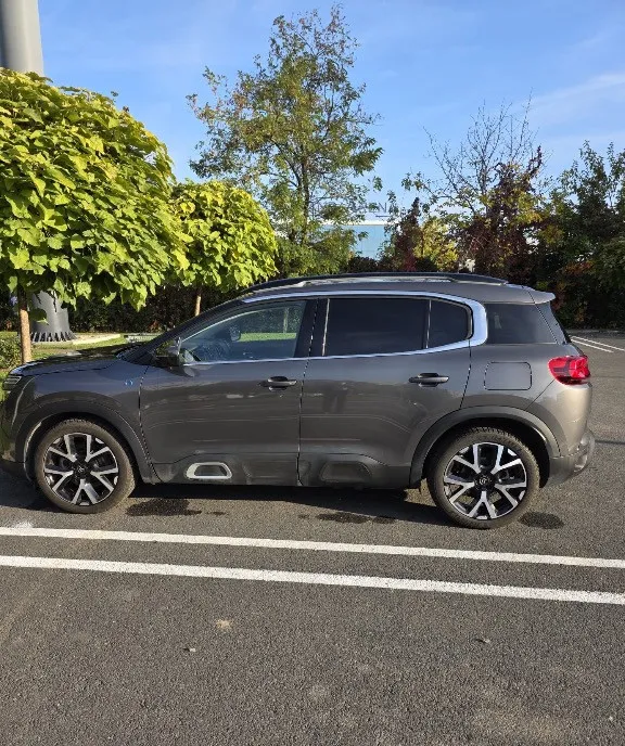 Citro euml n C5 Aircross Plug-in Hybrid 2021 224 CP 10 000 km Impecabil 26 000 eur