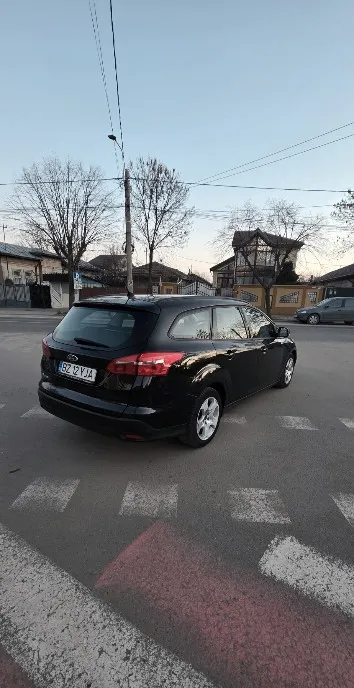 Ford Focus 2015 / 1 5 / Euro 5 4 700 eur