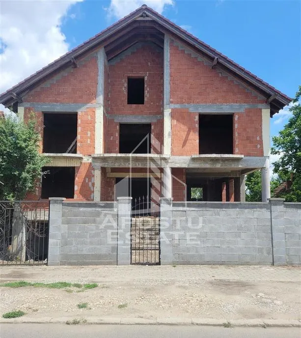 Casa de vanzare 10 camere teren 1 100 mp Freidorf