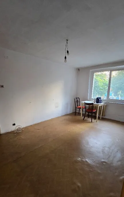 Proprietar vand apartament 3 camere 2 bai Mega Mall