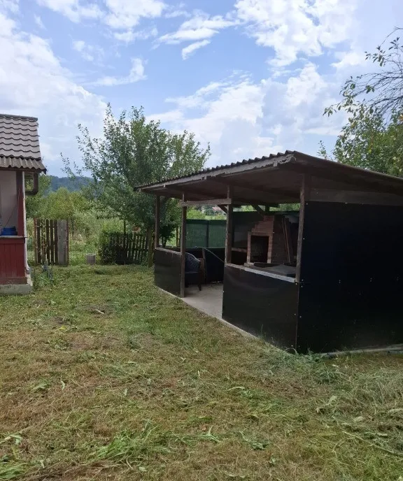 Casa teren generos marginea Parcului Dendrologic Mihaesti Arges