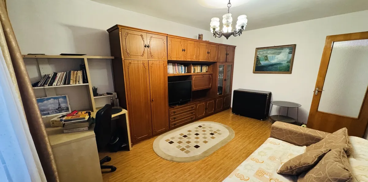 Sector 3 Trapezului Str Marin Pazon Loc parcare Pet friendly