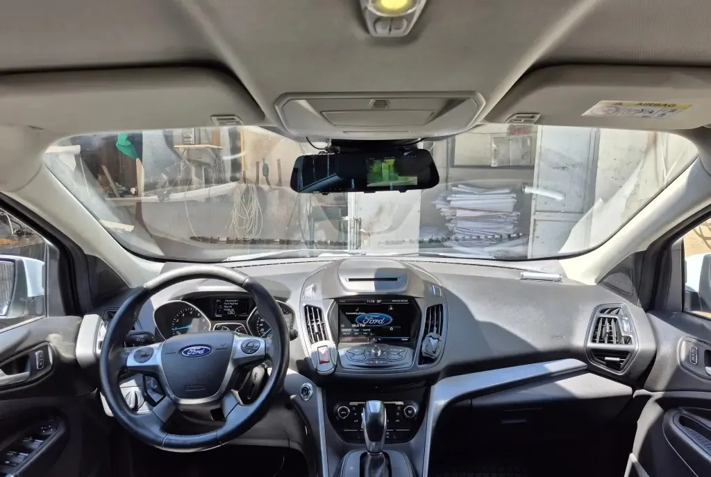 Ford Kuga 2016 1 5 cutie automata 5 500 eur
