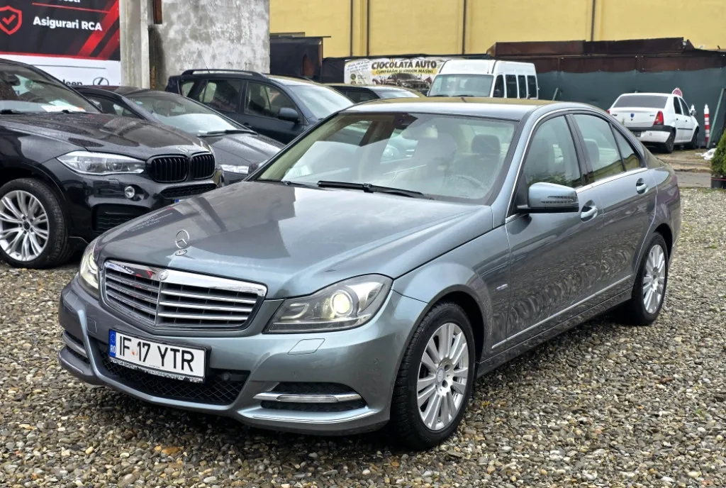 Mercedes C200 CDI automata Elegance An 2012 5 500 eur