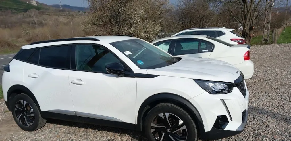 Peugeot 2008 Motor 1 2 130Cv 8 300 eur