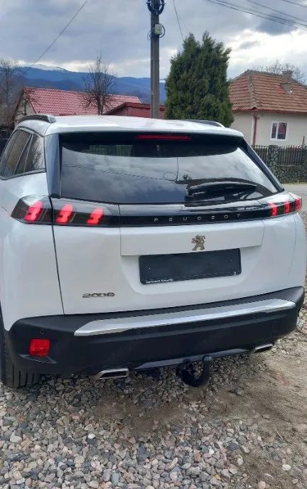 Peugeot 2008 Motor 1 2 130Cv 8 300 eur