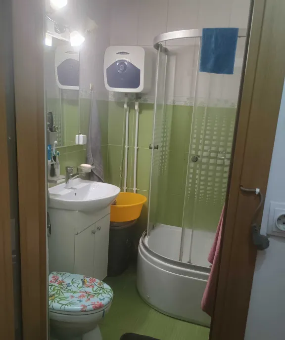 Giurgiului 2 camere Apartament de mijloc Mobilat Utilat
