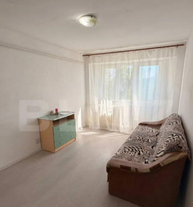 Apartament cu 3 camere de inchiriat in Craiova - 70 mp