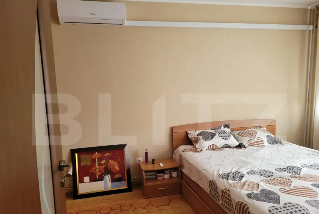 Apartament 52 mp renovat balcon zona verde si linistit
