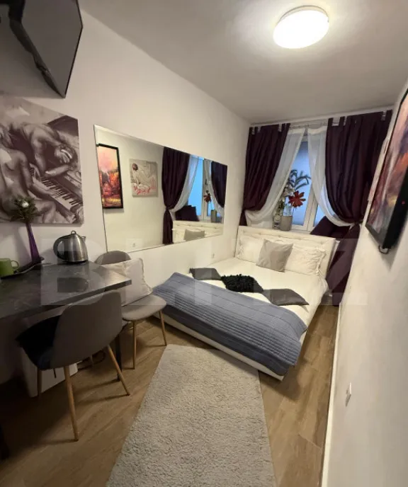 Garsoniera pentru investitie 11 mp zona Ultracentrala Re