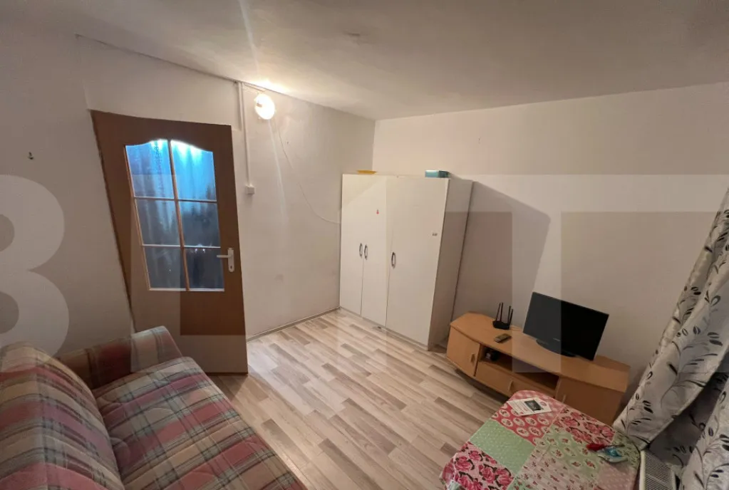 Apartament de vanzare 37mp zona Zamca