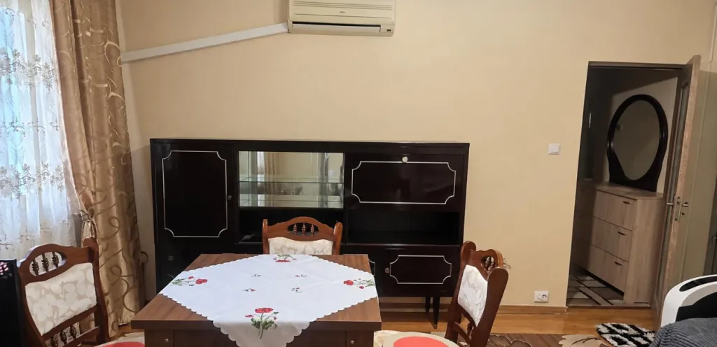Apartament de vanzare cu o camera 73 mp etaj 1 zona cent