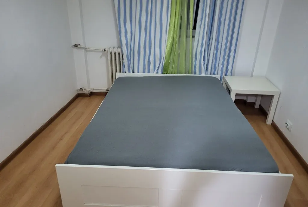 Apartament 3 camere de vanzare str Mohorului