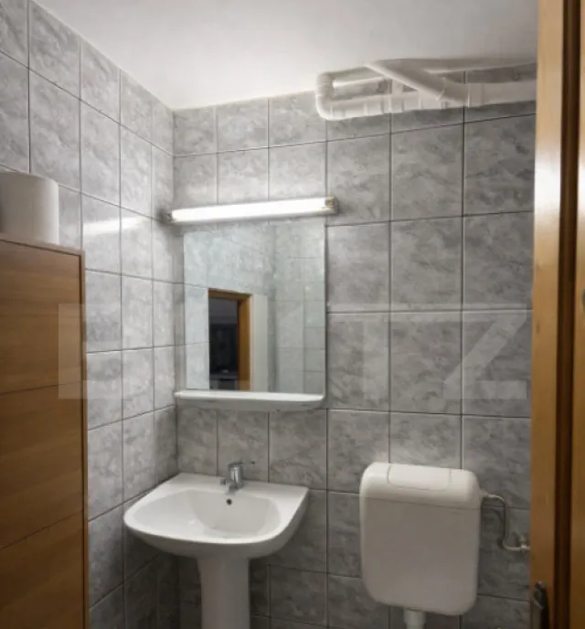 Apartament 4 camere decomandat 82 mp 2 bai etaj intermed